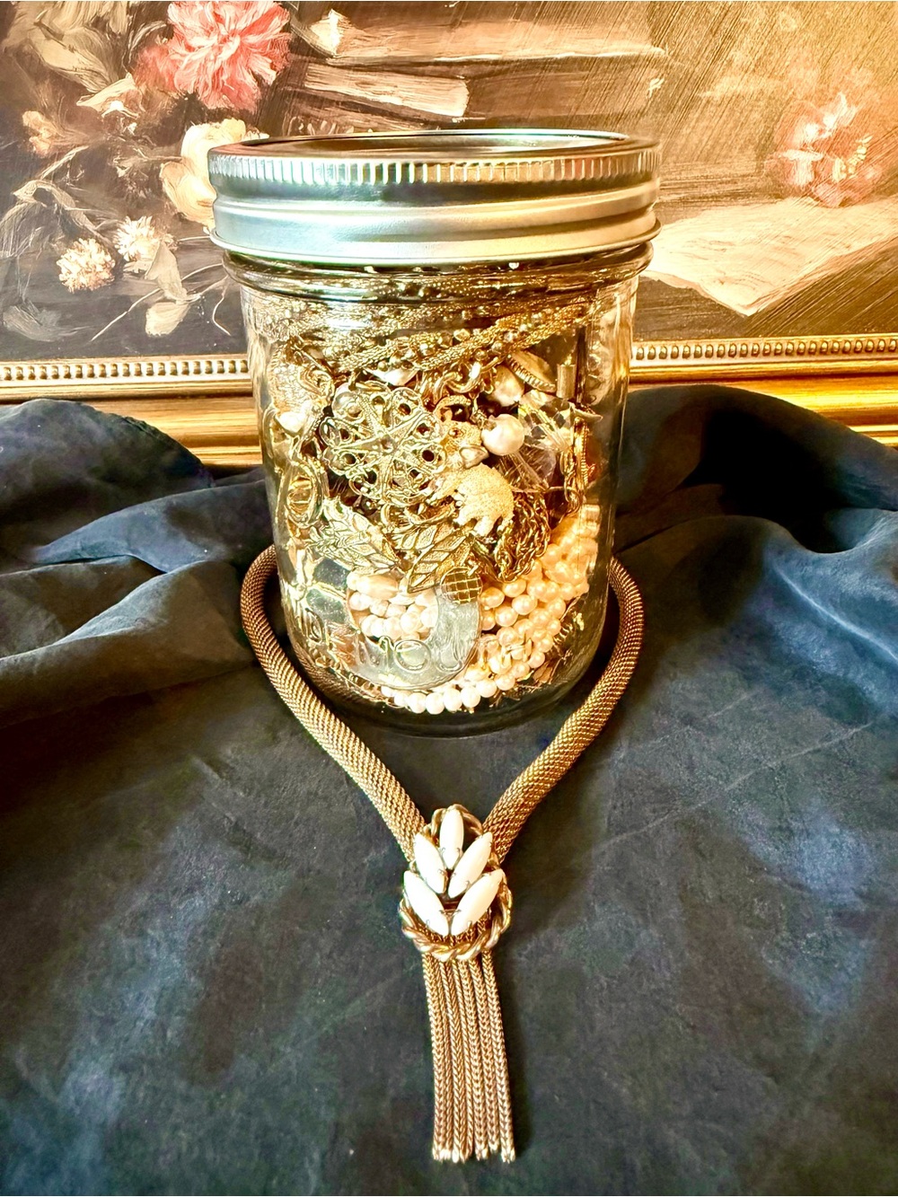 Vintage Mystery Jewelry Jar - Golden Night ๐๐ค๐๐ค - Picture 5 of 7